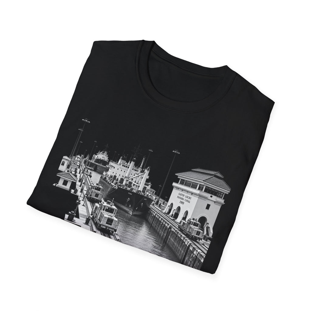Gatun Locks Panama Canal Black & White Photo T-Shirt
