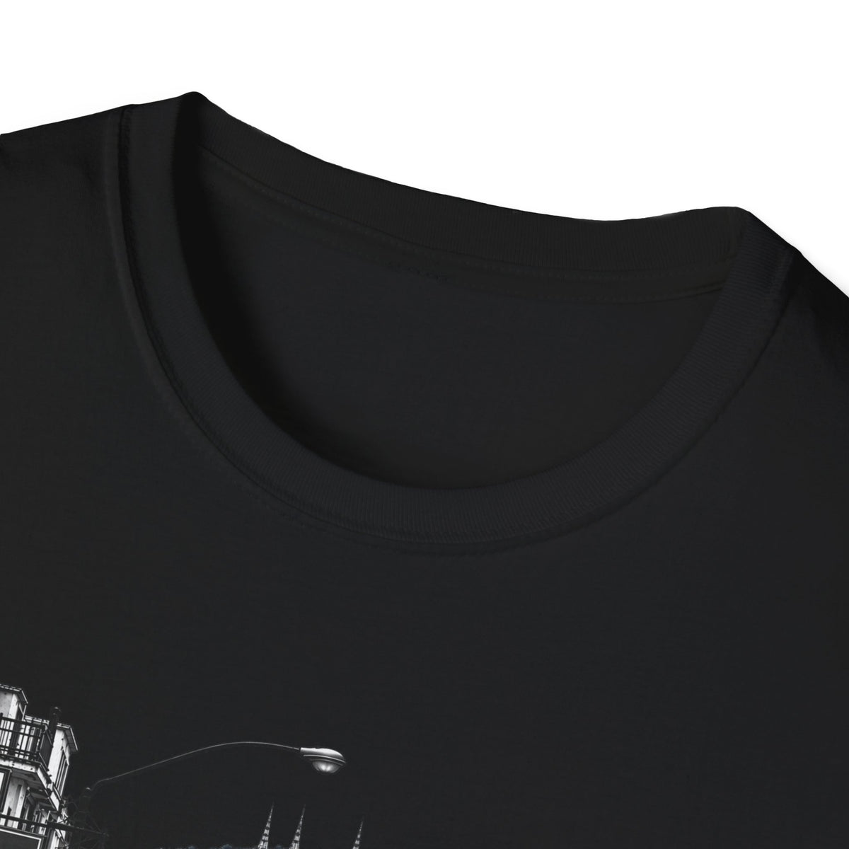 Sal Si Puedes Panama Vintage Street Scene T-Shirt — Retro Cityscape Graphic Tee
