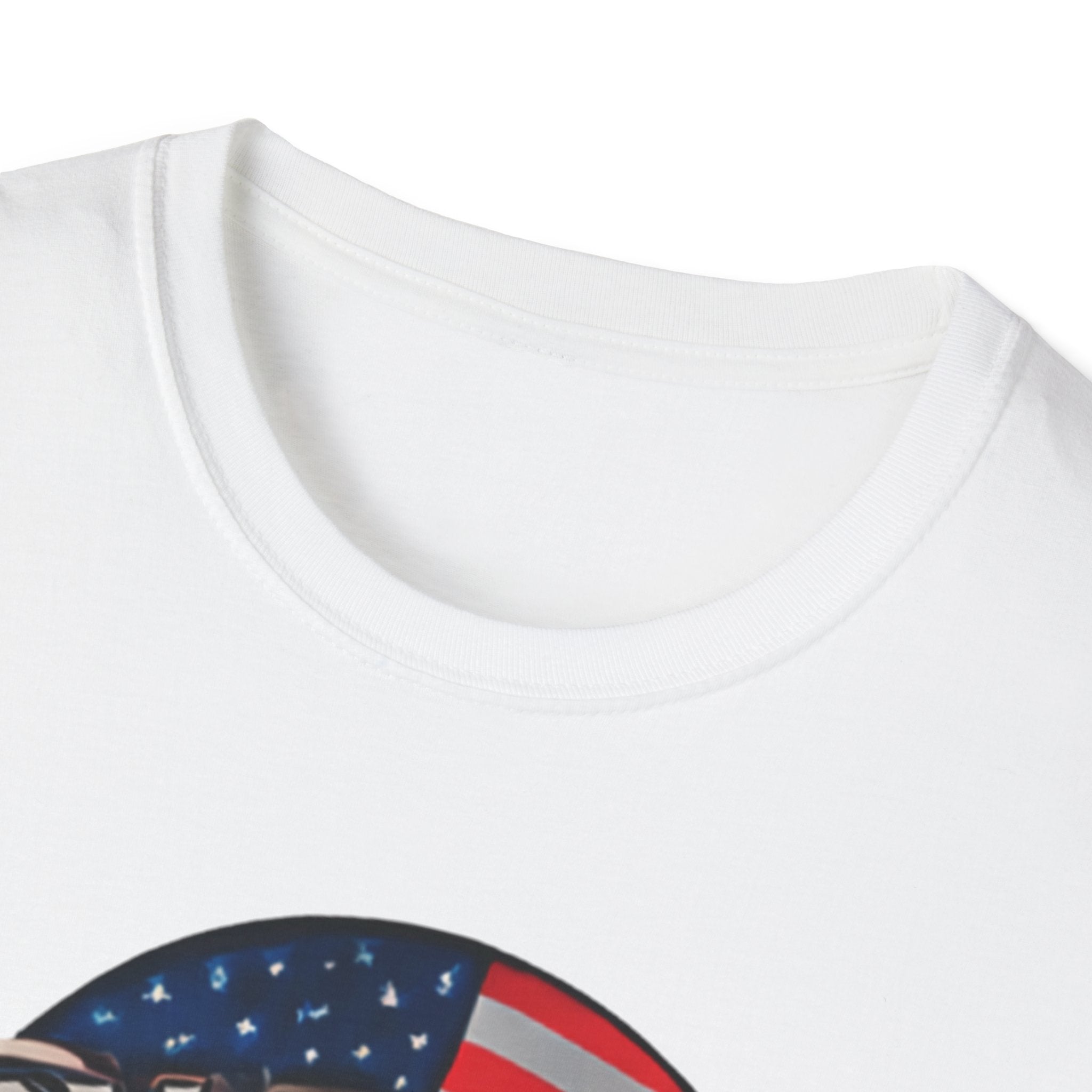 On D'Art Fly T-Shirt — Patriotic Eagle Graphic Tee