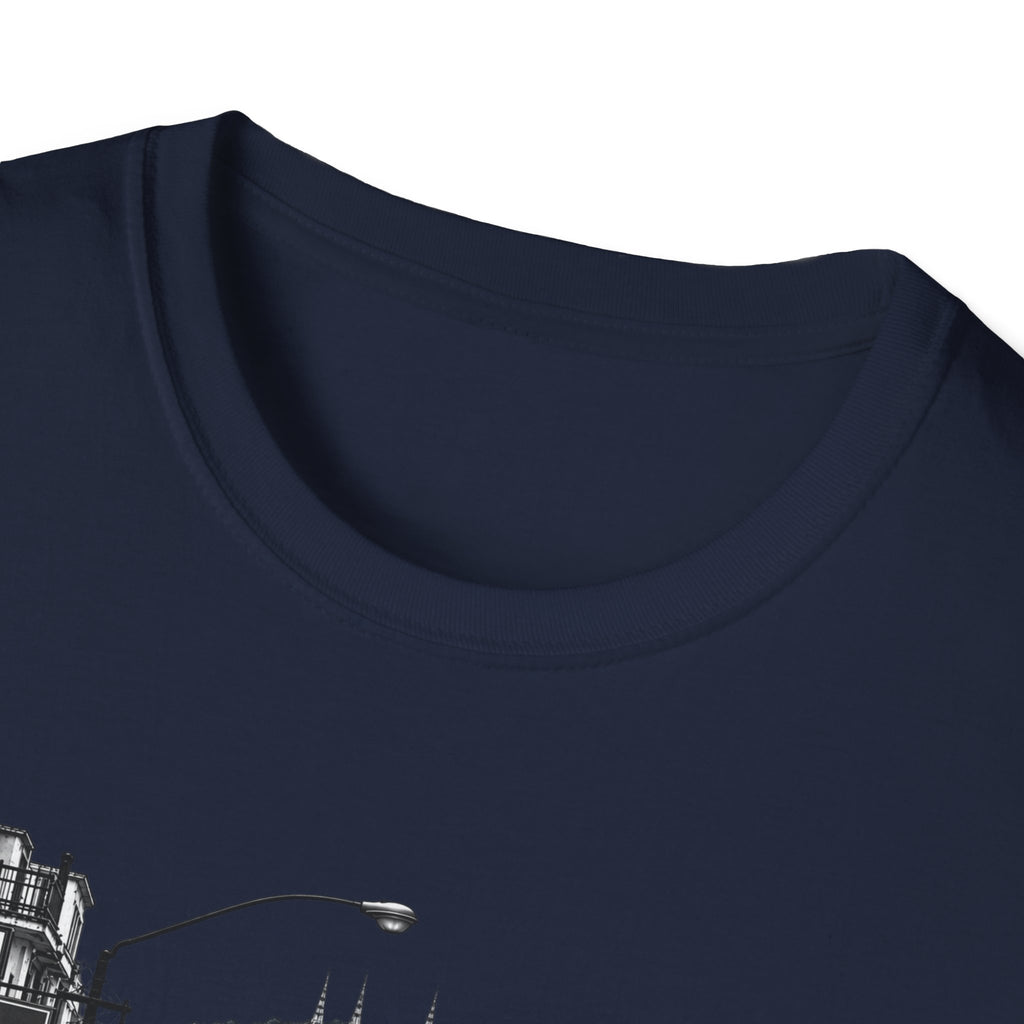 Sal Si Puedes Panama Vintage Street Scene T-Shirt — Retro Cityscape Graphic Tee