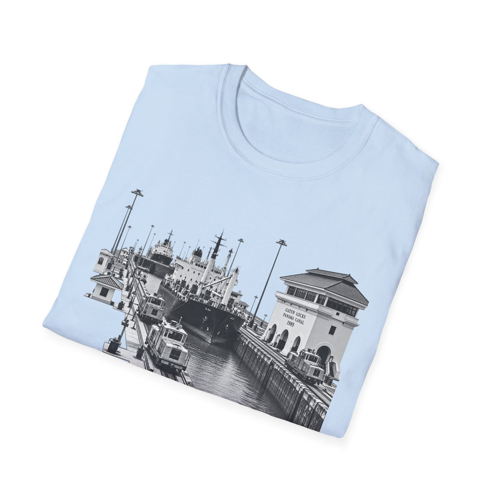 Gatun Locks Panama Canal Black & White Photo T-Shirt